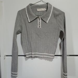 LC LIZETTE COLLECTION gray Pearl Rhinestone Button Long Sleeve Sweater Size S